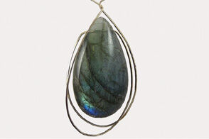 Wire wrapped around pendant